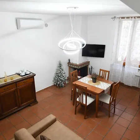 Lägenhet Casa Da Passaro Self Check - In , Vicino Ospedale E Stadio