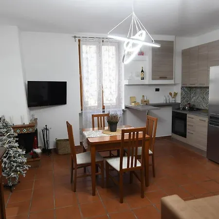 Casa Da Passaro Self Check - In , Vicino Ospedale E Stadio Lägenhet