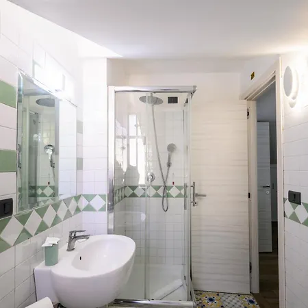 Apartament Casa Da Passaro Self Check - In , Vicino Ospedale E Stadio Salerno